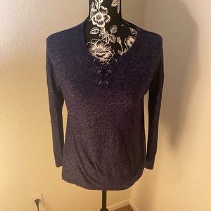 Long sleeve light sweater